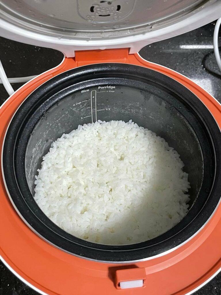 An introduction to low sugar rice cooker - cooked rice
